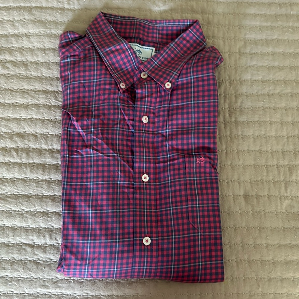 Southern Tide Long Sleeve Button Down, size XL, pink and blue, new condition